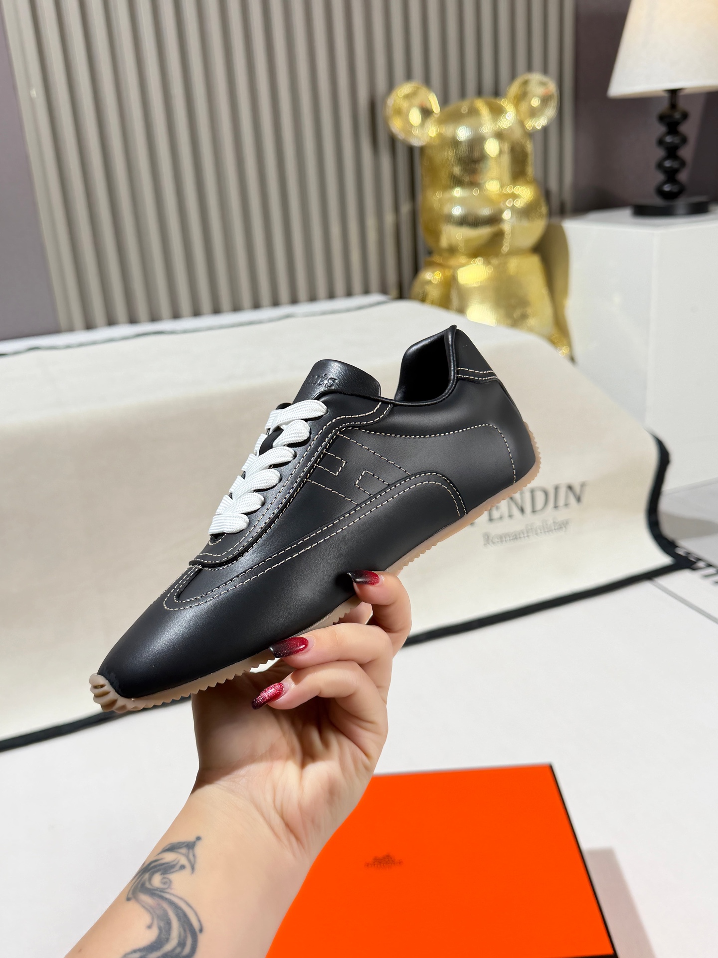 Women's high heels